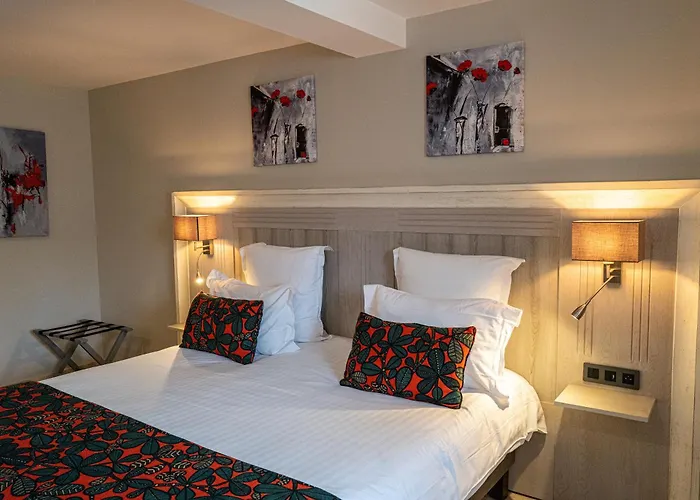 Domaine De Monrecour - Hotel & Restaurant - Proche De Sarlat